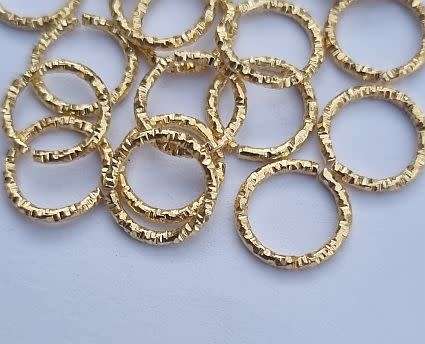 *Clearance Sale* 25pc  x 9.5mm Textured / Gold Tone Open Jump Rings