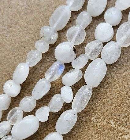 1 Strand Natural Moonstone / Nuggets/ Beads Size Between 5 & 8mm (Strand Length +/-40cm)
