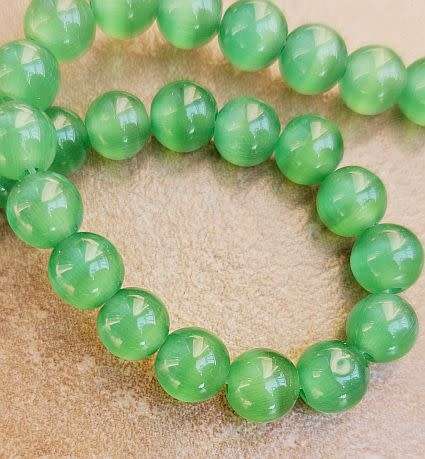 *Clearance Sale*10pc x 8mm Green Round Cat`s Eye Beads
