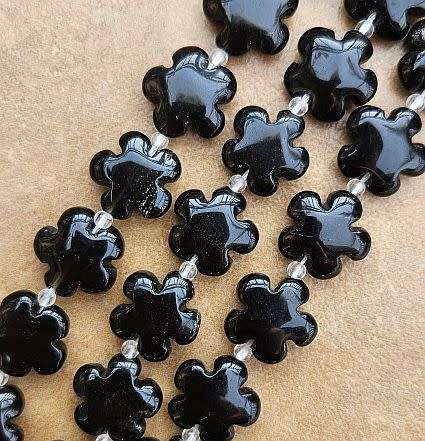 6pcs  x (+/-15mm)  Natural  /Black Onyx  /  Flower Beads / Dyed