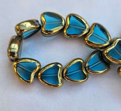 Clearance Sale ** 1 Strand  (10mm) Blue / Gold Edge  /  Heart Glass Beads +/- 30pcs