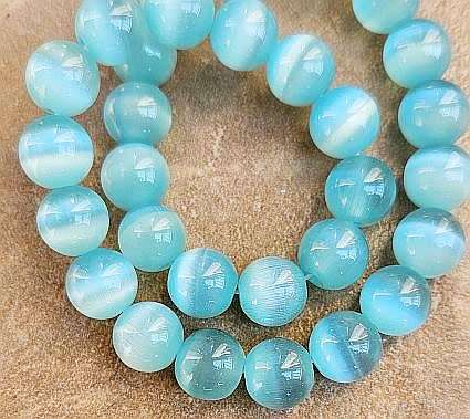 10pc x 10mm Pale  Turquoise Cat`s Eye Beads