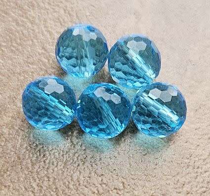 *Clearance Sale*10pc x 10mm Light Blue / Imitation Crystal / Round Faceted Beads