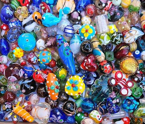 ***Weekend Special *** Assorted Beads & Findings