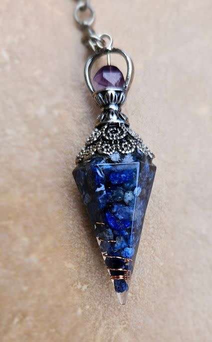 1pcs Natural  Lapis Lazuli / Crushed Chips Wrapped With Resin/ Dowsing  Pendulum