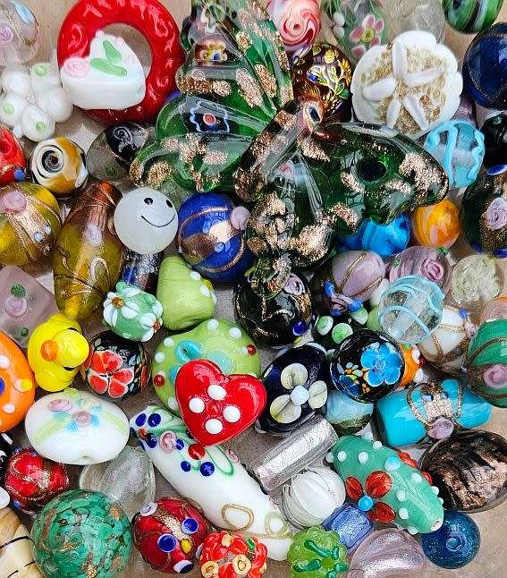 ***Weekend Special ***   Assorted Lampwork Beads / 60 Strands Assorted Glass Beads & Findings