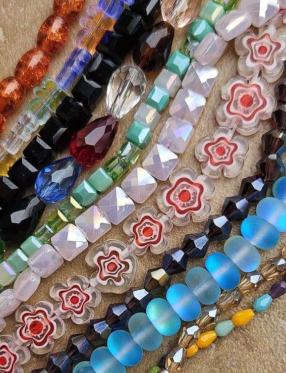 ***Weekend Special ***   Assorted Lampwork Beads / 60 Strands Assorted Glass Beads & Findings