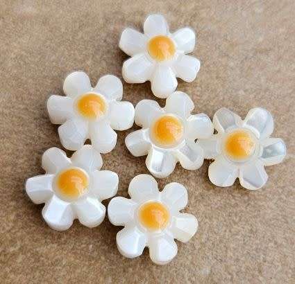 *Clearance Sale*1pc (+/- 10x3mm)    Natural  / White Shell / Yellow / Enamel  Flower Bead / Each