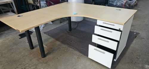 Office Desk L-SHAPE with Pedastel