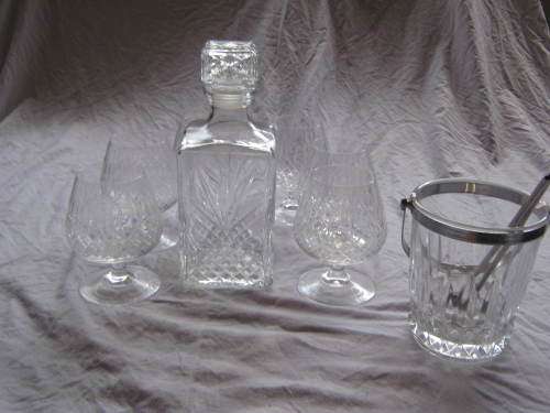 BRANDY OR COGNAC DECANTER, ICE BUCKET AND SIX GLASSES