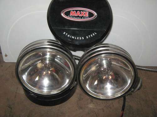 MAXE SPOTLIGHTS WITH COVERS