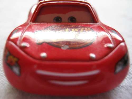 Disney Pixar Cars - Lightning Mcqueen