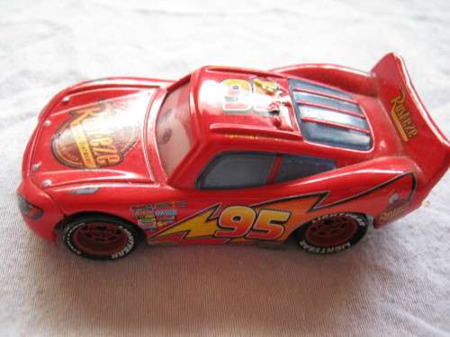 Disney Pixar Cars - Lightning Mcqueen