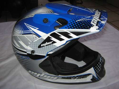 Kids off road Bike Helmet - Cyber moto design