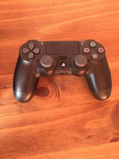 Sony Playstation 4 Pro 1tb console plus games for sale