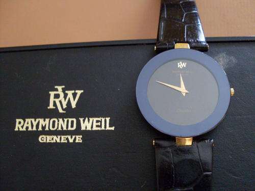 <<<RAYMOND WEIL>>>black & Gold, Othello penny flat (used mens swiss watch)