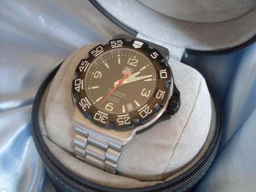 <<< TAG HEUER>>>  FORMULA 1  (Mint Condition)