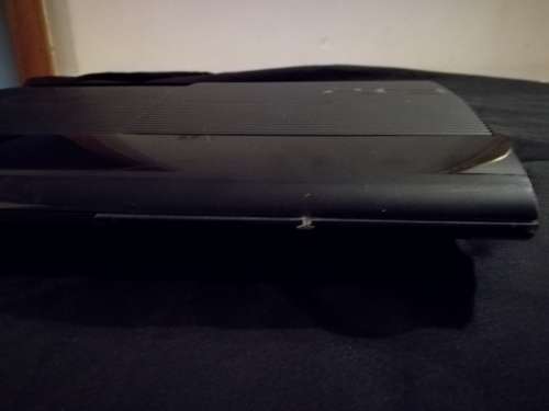 Ps3 500gig super slim bundle ( no remote)