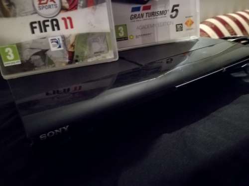 Ps3 500gig super slim bundle ( no remote)