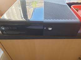 Xbox 360e console for spare / repairs