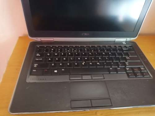 Dell Latitude E6330 i5 *Faulty*