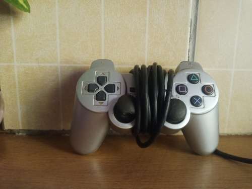 Ps2 original silver controller