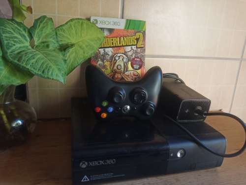 Xbox 360e 500gb