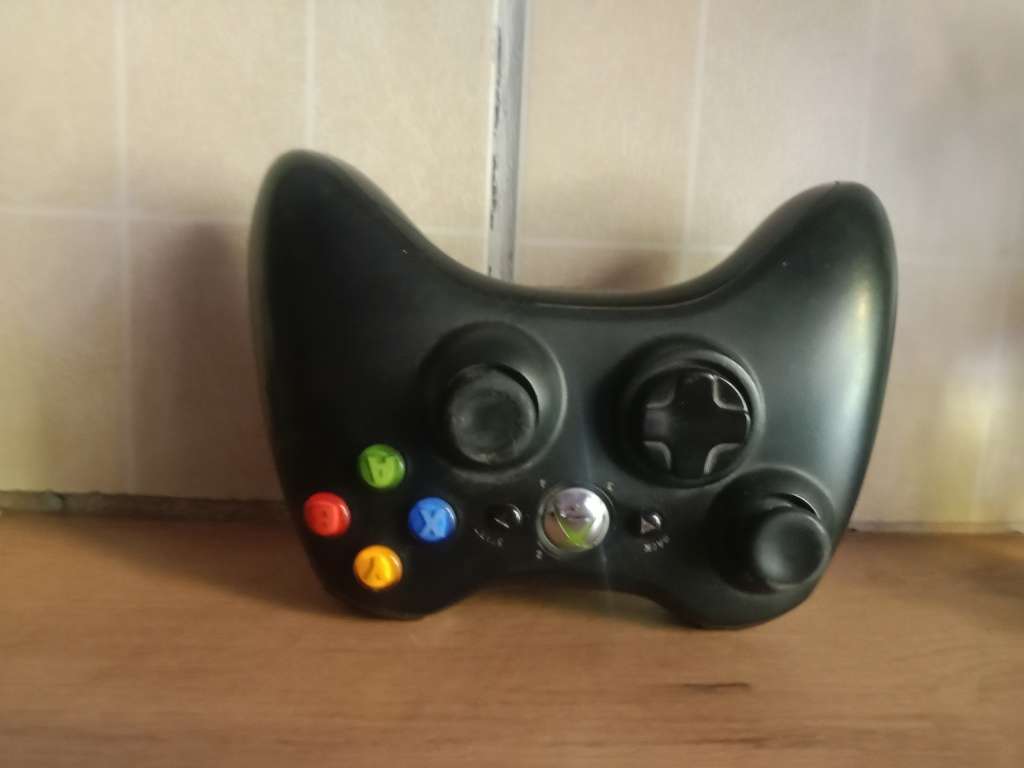 Xbox 360 wireless controller