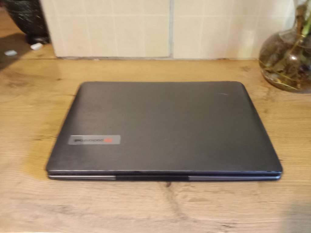 Packard Bell easynote touchscreen Mini laptop