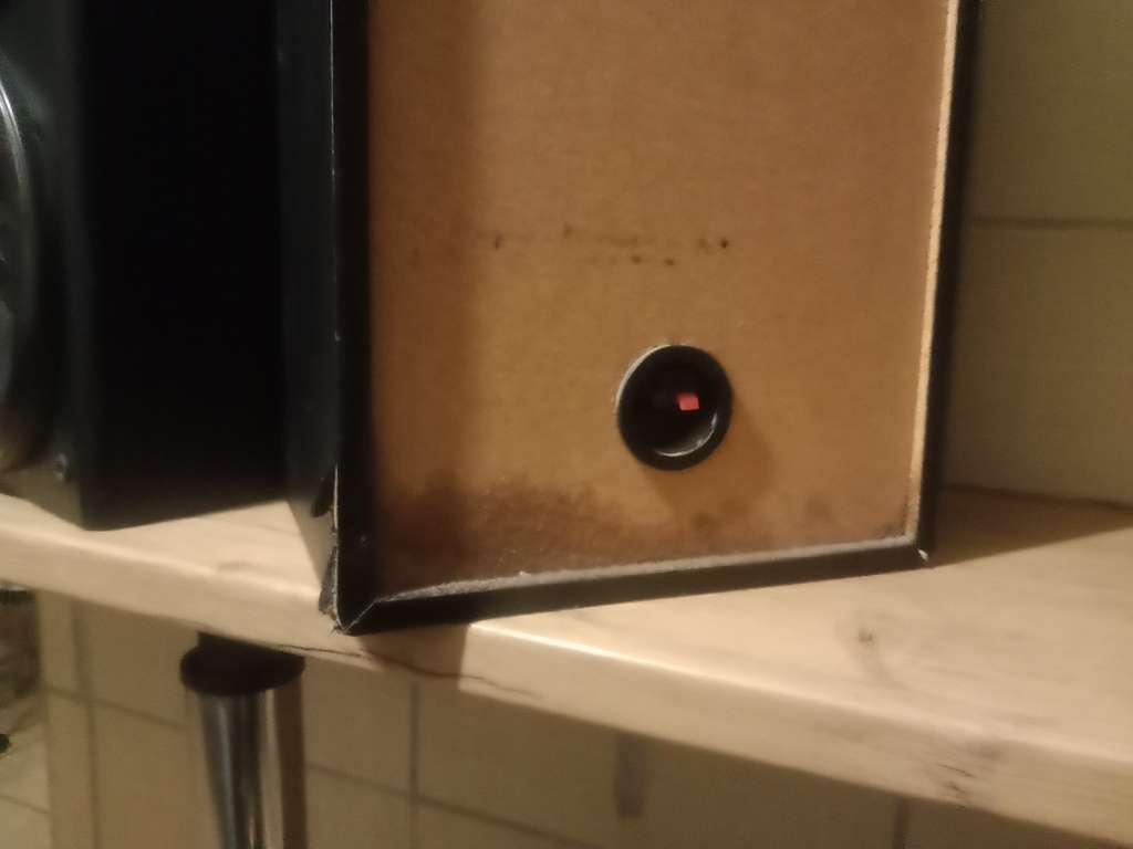 Vintage Sony SS D33 bookshelf speakers