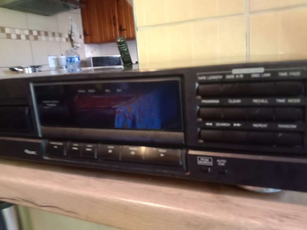 Technics Mash CD player SL PG100 for repair or parts