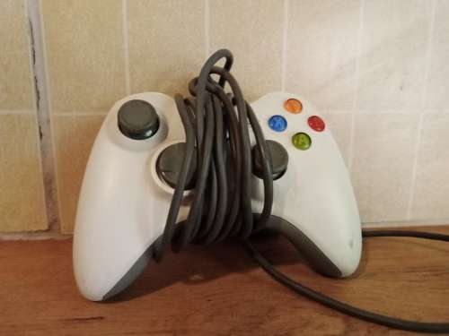 Xbox 360 original wired controller
