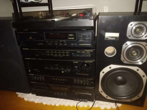 Vintage Pioneer Hi-fi collectors item RX-322