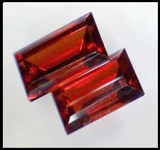 BEAUTIFUL 100% NATURAL BAGUETTE CUT RED GARNET PAIR - R1 NO RESERVE AUCTION!