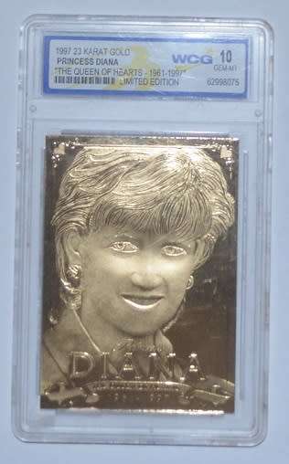 23KT GOLD COLLECTABLE PRINCESS DIANA CARD "THE QUEEN OF HEARTS" 1961 - 1997