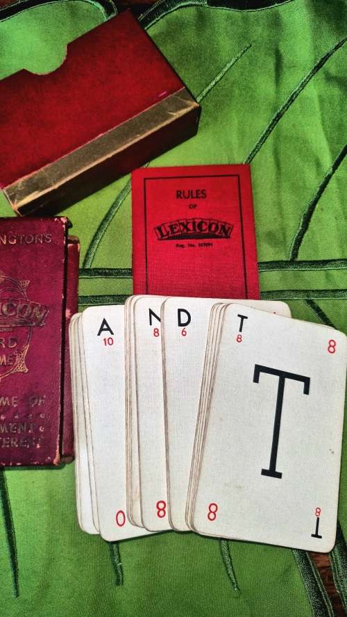 Vintage 1930`s Lexicon Card Game By Waddintons`s Complete Game