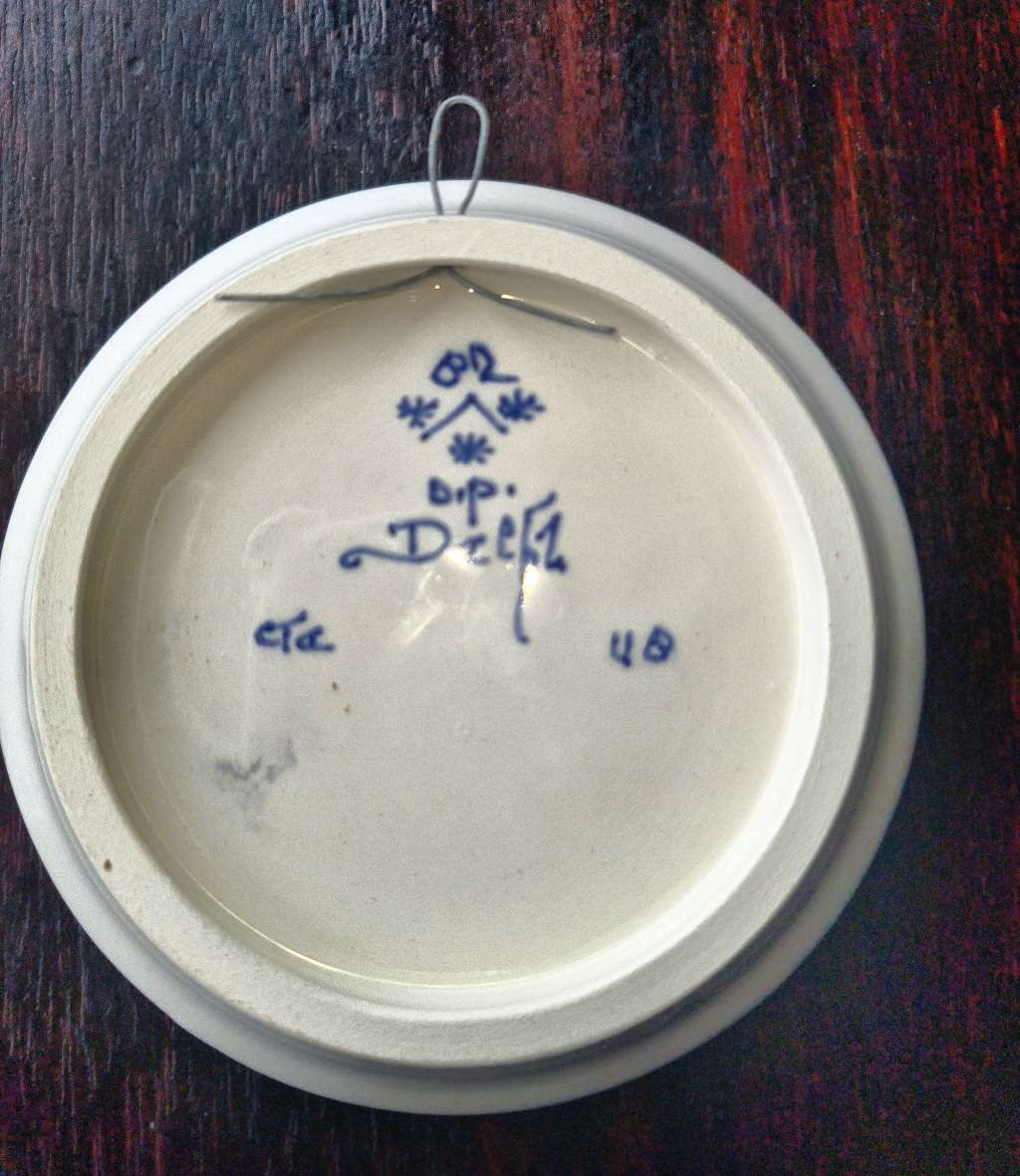 3 Dutch Delft Blue Porcelain Collectibles 2 Plates and Trinket box