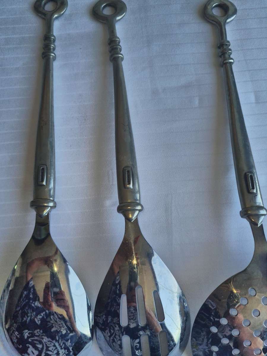 Carrol Boyes Wall Mounted 6 Piece Utensil Set