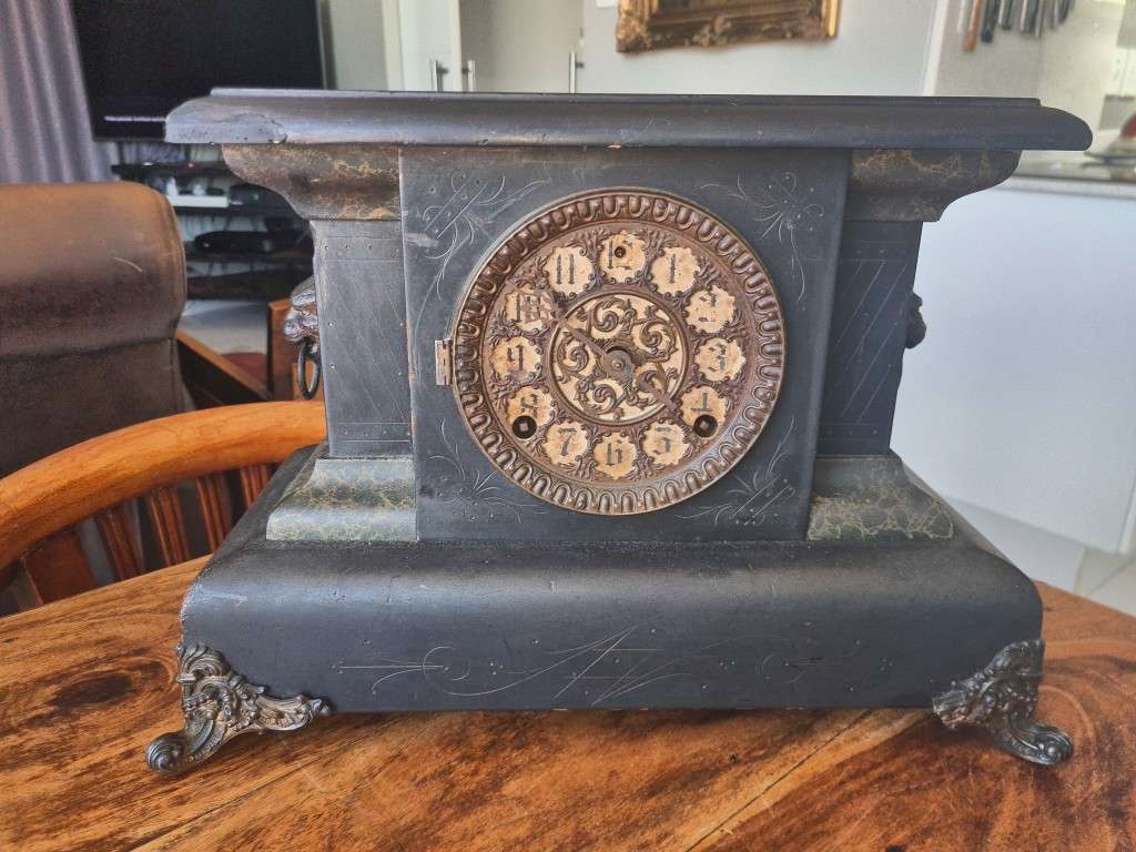 Sessions Mantle Clock 8 Day 1/2 Strike Cathedral Gong with key