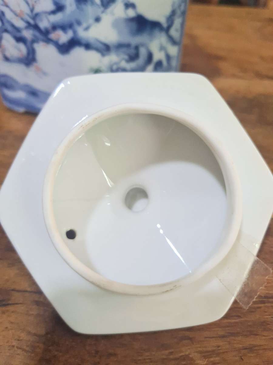 Dolphin DYNASTY BLUE Teapot with Warmer