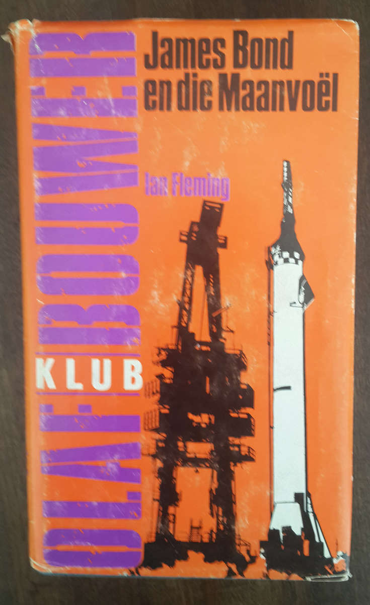 James Bond en die Maanvoël