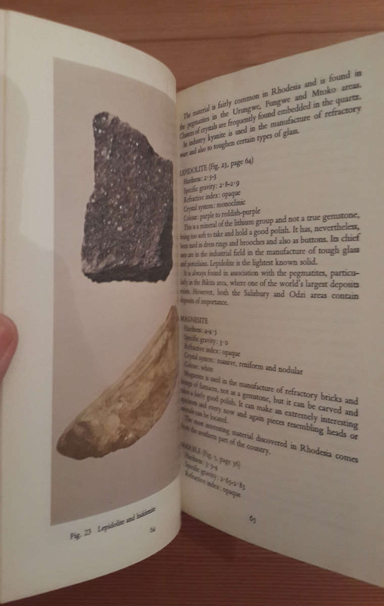 Gemmology (Bundu series)