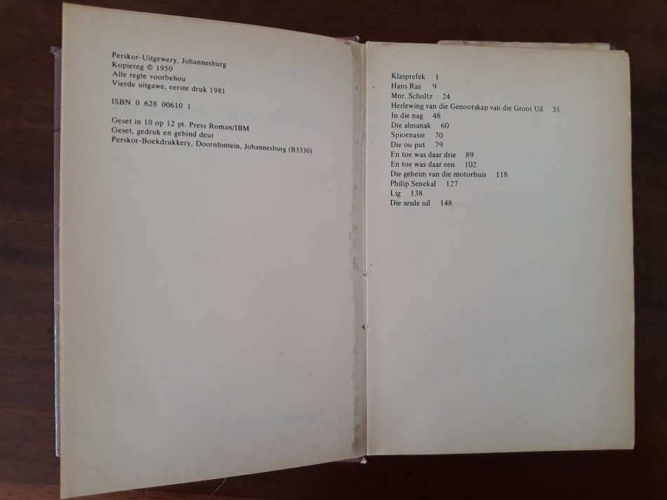 3 x Die Uile Books (Cor Dirks)