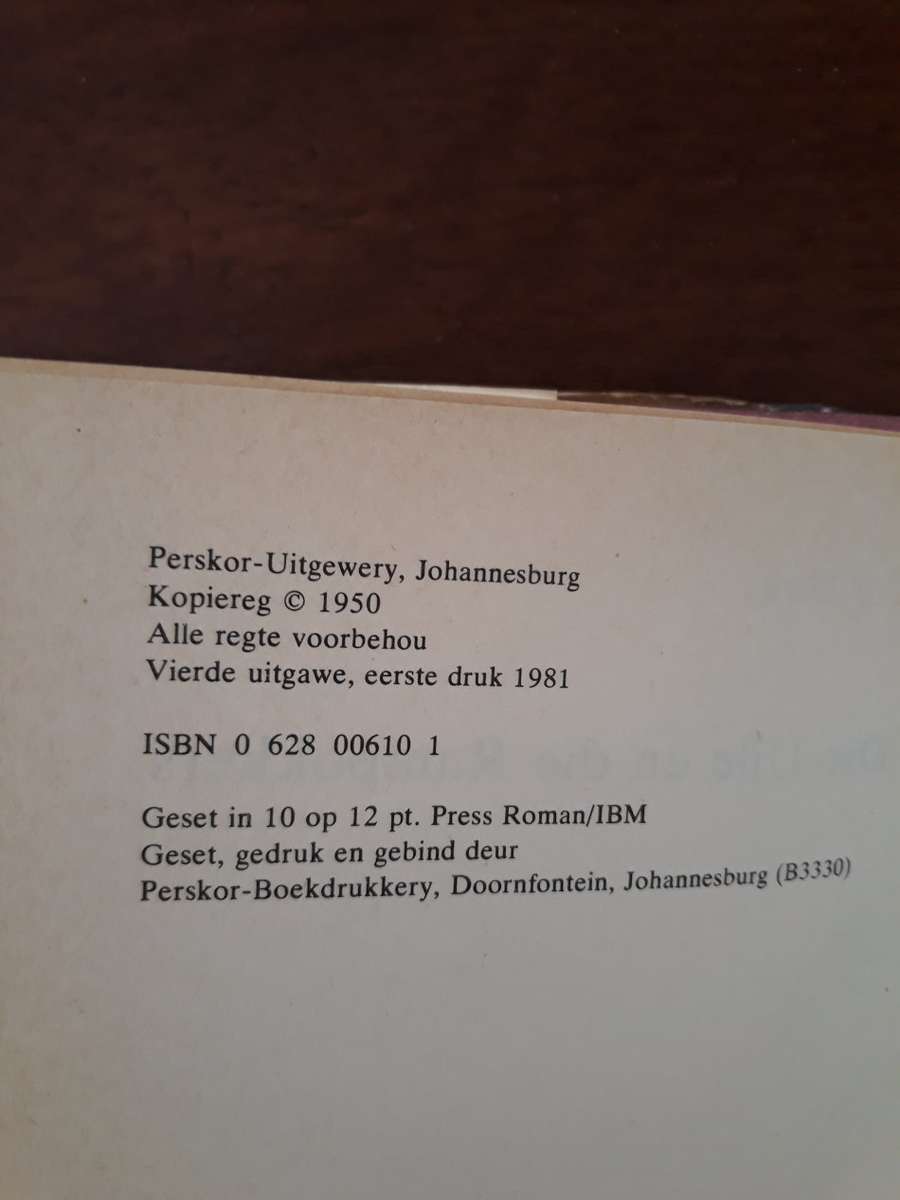 3 x Die Uile Books (Cor Dirks)