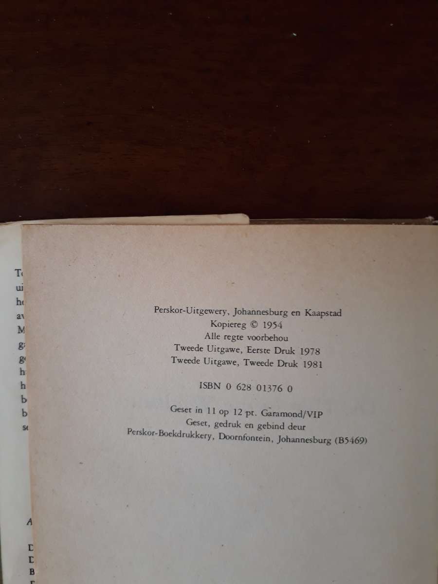 3 x Die Uile Books (Cor Dirks)