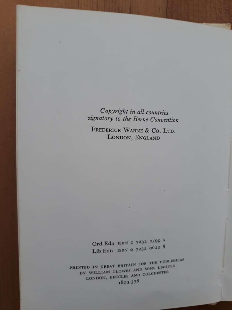 The Tale of Tom Kitten (Beatrix Potter)