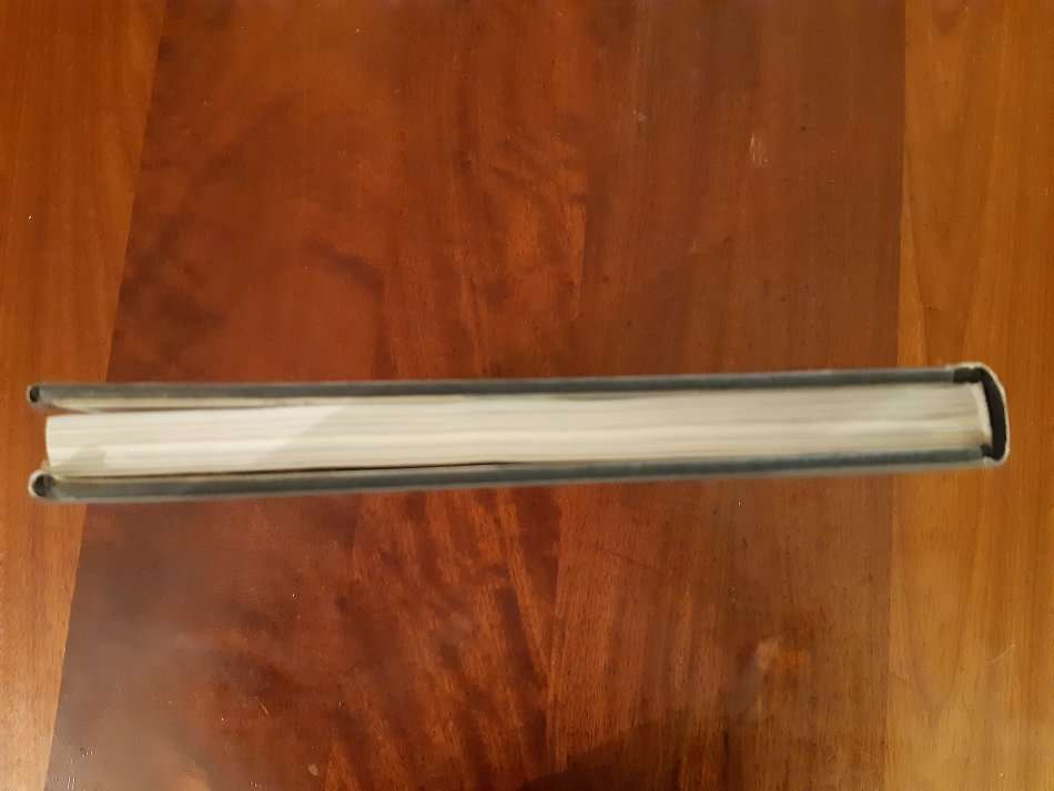 The Illustrated Book of Pistols