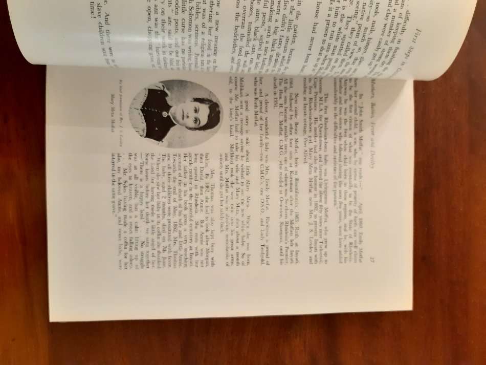 First Steps in Civilizing Rhodesia being a true account of the experiences of the earliest white set