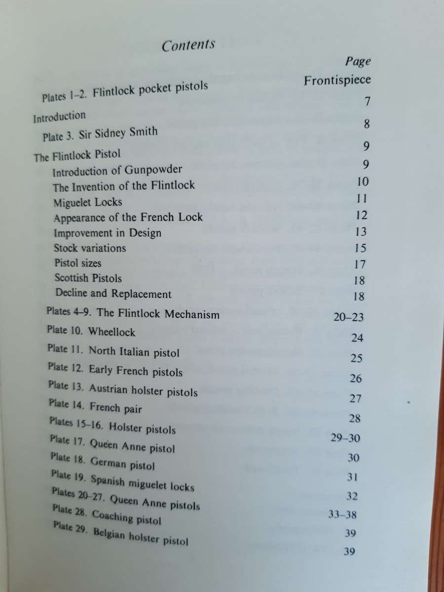 Flintlock Pistols: An Illustrated Reference Guide to Flintlock Pistols from the 17th to the 19th Cen