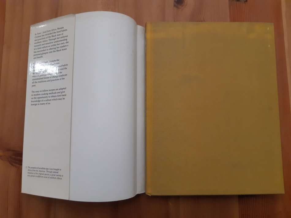 *SIGNED* Funa Food from Africa - Roots of traditional African food culture